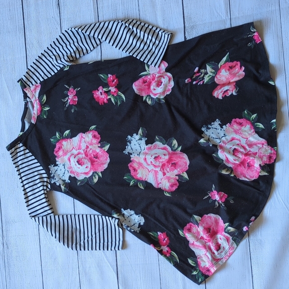 Other - Girls Black Floral Dress - Size: L